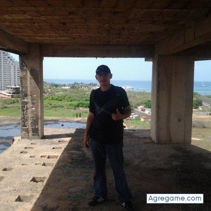 gengiskx39 chico soltero en Pampatar
