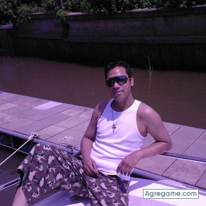 SITKV chico casado en Boulogne