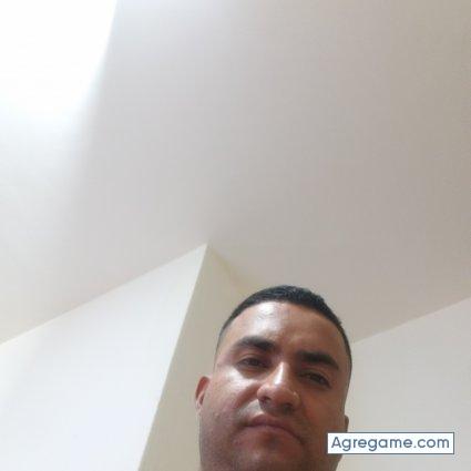 alfredogarcia4043 chico soltero en Pico Rivera