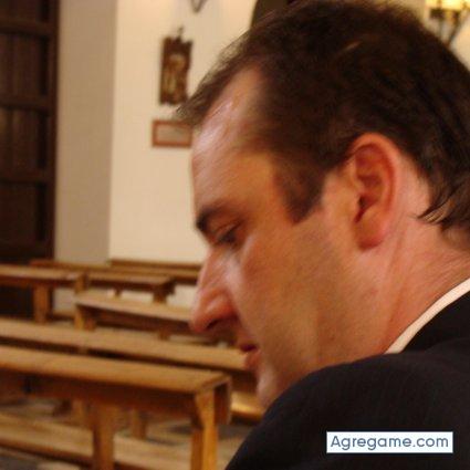 superjamoncito chico soltero en Castellar De Santisteban