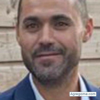 Is13mael chico soltero en Tamaimo Santiago Del Teide