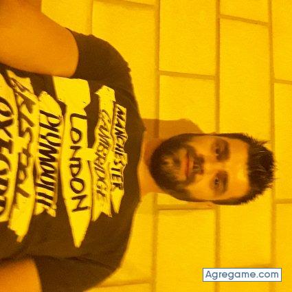 Nene_travieso chico soltero en Altsasu