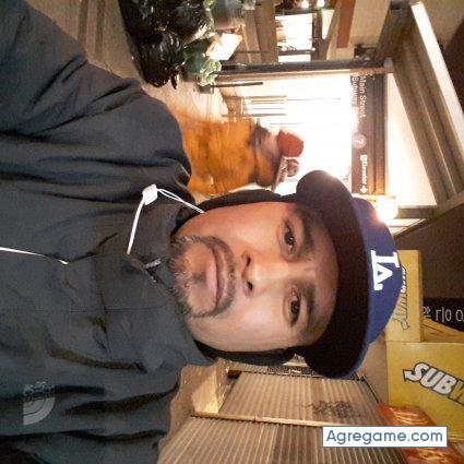 Moises567 chico soltero en Overland Park