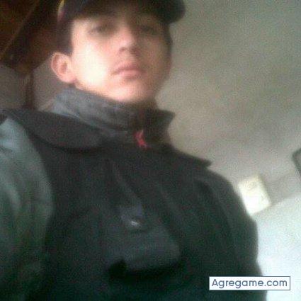 adriancarrilloj chico soltero en Shelby