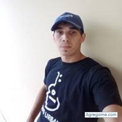 carlosvillalba3083 chico soltero en Coronel Oviedo