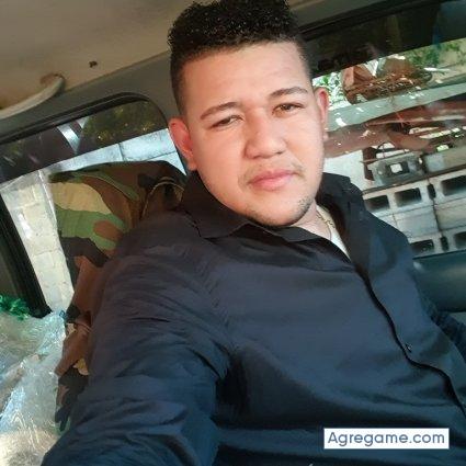 Char01 chico soltero en El Crucero