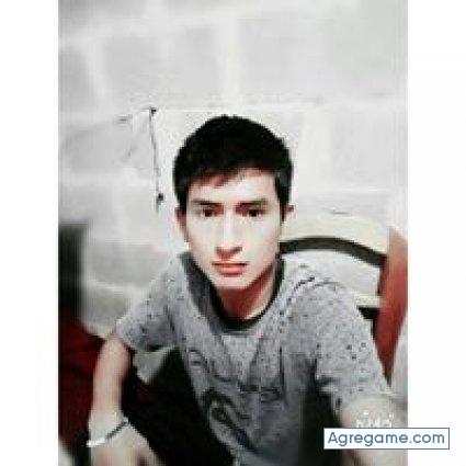 erickgebol chico soltero en Rioja