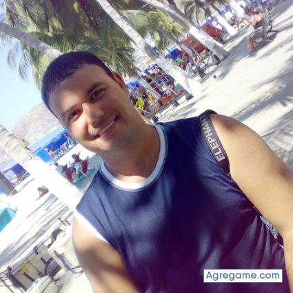 Salvadorequilla chico soltero en Barranquilla