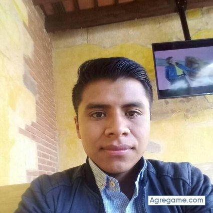 yovanycuma chico soltero en Antigua Guatemala
