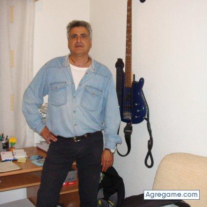 musicote chico soltero en Muchamiel