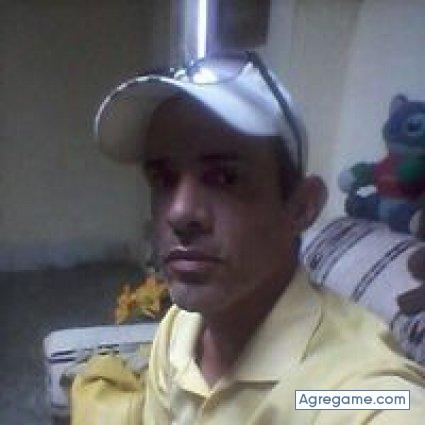 alainalfonso2127 chico soltero en Centro Habana