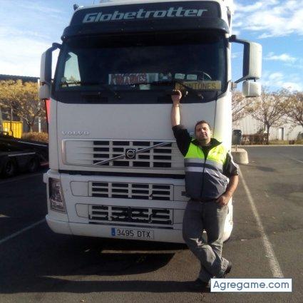 Jarios chico soltero en Balanegra