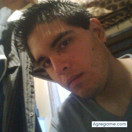 gonzalo90 chico soltero en Claypole