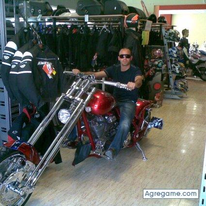 AMG chico soltero en Cehegin