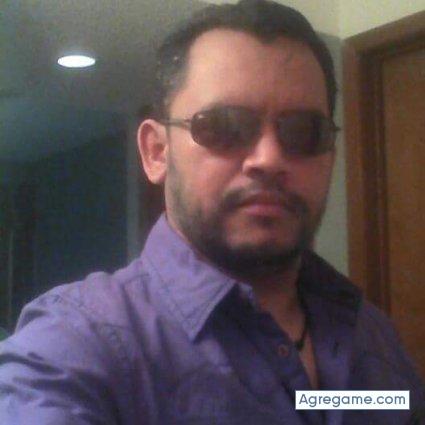 00000daniel chico soltero en Alvin