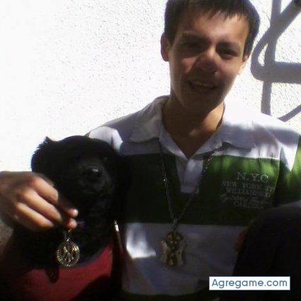 dragon1190 chico soltero en Banfield