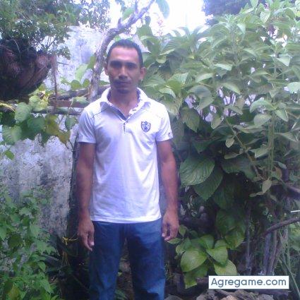 elypumar chico soltero en Barinas