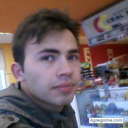 nicopiccirilli chico soltero en Arias