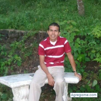 antoniogomez4728 chico soltero en Santo Tomás