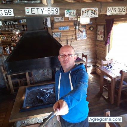 Pelahot chico soltero en Fray Bentos