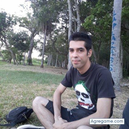 Santi2819 chico soltero en Itá