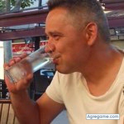 mytupude chico soltero en Manresa