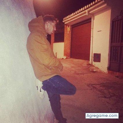 Sulyoo chico soltero en Crevillent