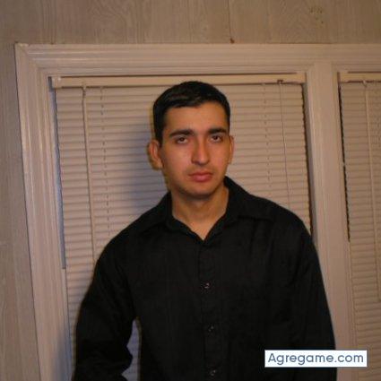 hugo5849 chico soltero en Laurel