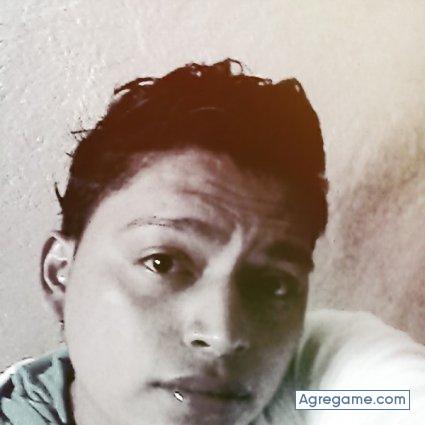 YovanyAngel chico soltero en San Juan Sacatepequez