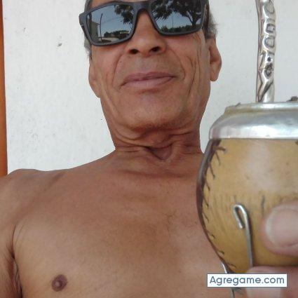 Mar333fer chico soltero en Sarandí Del Yi