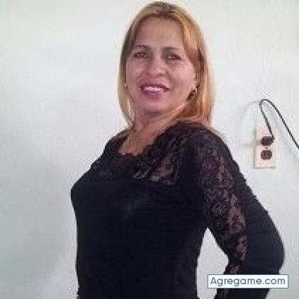 femileny chica soltera en Bauta