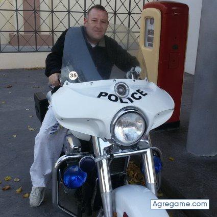 Roto2 chico soltero en Barrio Del Pilar