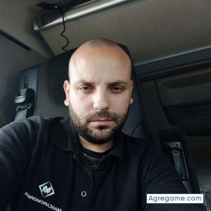 Delyankata21 chico soltero en L'Hospitalet de llobregat