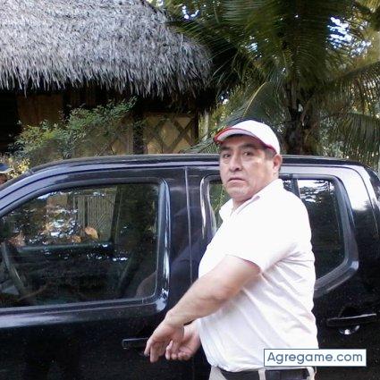 RICARDOII chico soltero en Lima