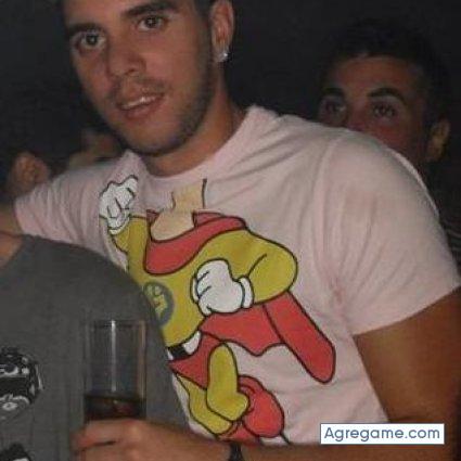 wajo chico soltero en Osuna