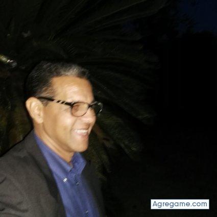 ElvioRosario chico soltero en Santo Domingo