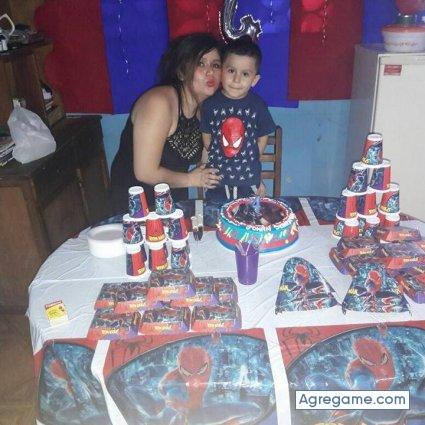 lizkatherin chica soltera en Garzón