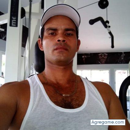 rady8303 chico soltero en Jiguaní