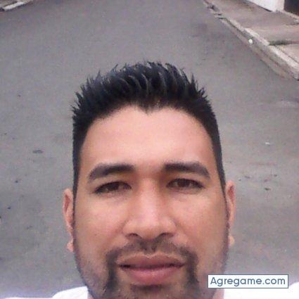 giivanni chico soltero en Portoviejo