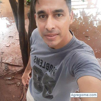 Aldodario chico soltero en Itauguá