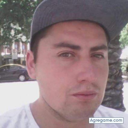 Aleaedo chico soltero en Reñaca