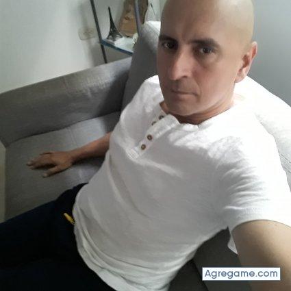 Karlotto3000 chico soltero en Pereira