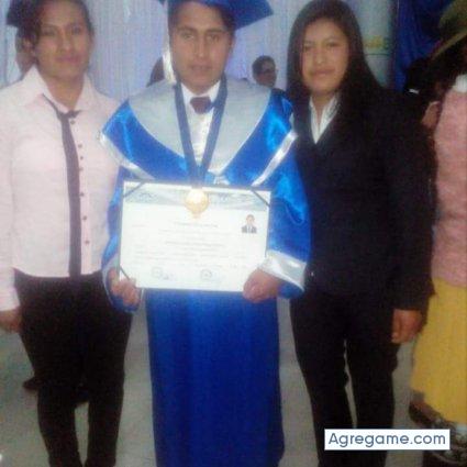 Hanit chico soltero en Lircay