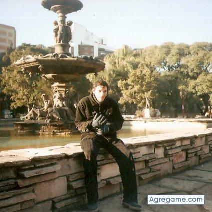 lautarosex chico soltero en Canals
