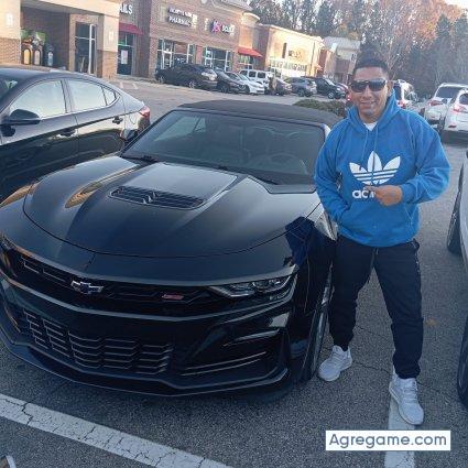 Mesias19831983 chico soltero en Charlotte