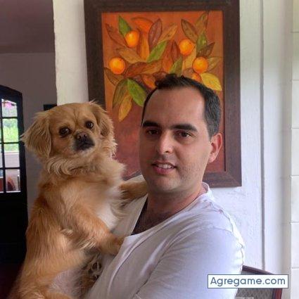 Nicolasmg92 chico soltero en Weston