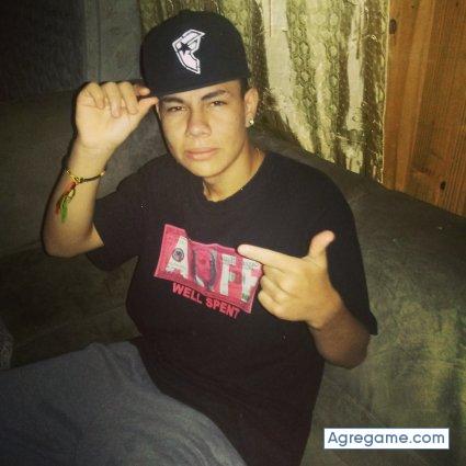 Plebeu chico soltero en 