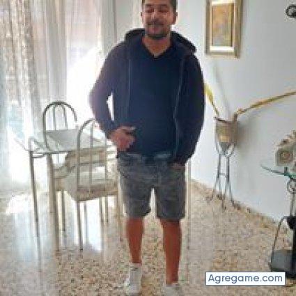 claudiuinegalabilu chico soltero en Albacete