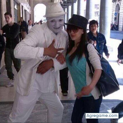 llunaa chica soltera en Vilanova i la geltru