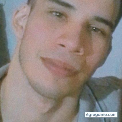 Hugomod chico soltero en Asunción